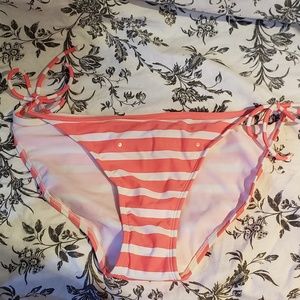 $5/20 Coral stripped bikini bottoms with side ties